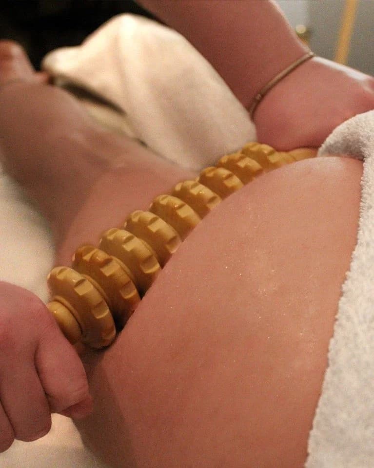 Anti-Cellulitis Massage